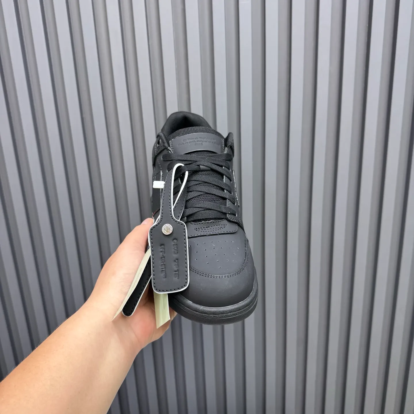 P620 OFF WHITE⚡️Couple model⚡️35-40 women’s model 39-46 men’s model